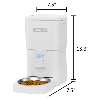 Revolutionize Mealtime with the PetSafe Flexfeed Automatic Pet Feeder Bundle - Perfect for Your Feline Friend!
