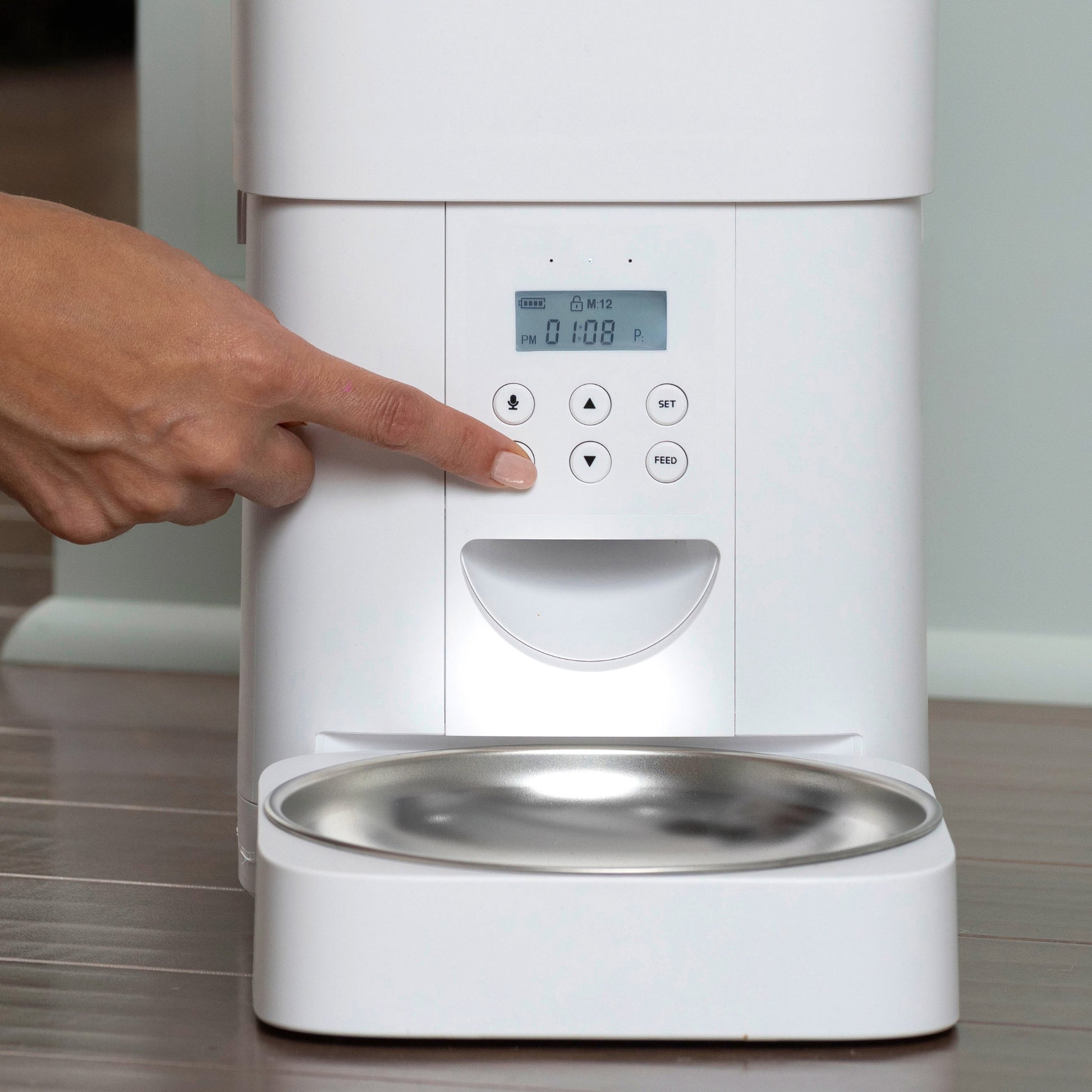 Revolutionize Mealtime with the PetSafe Flexfeed Automatic Pet Feeder Bundle - Perfect for Your Feline Friend!