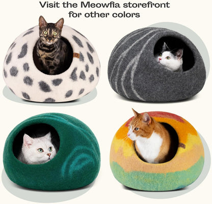 Stylish Dark Grey Cat Cave – Handcrafted Merino Wool Bed for Indoor Cats, Perfectly Cozy and Eco-Friendly